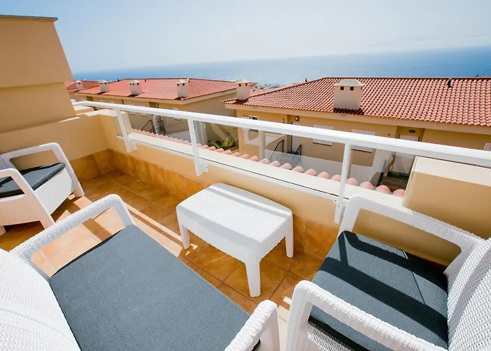 Residencial Playa De La Arena Puerto de Santiago (Tenerife)