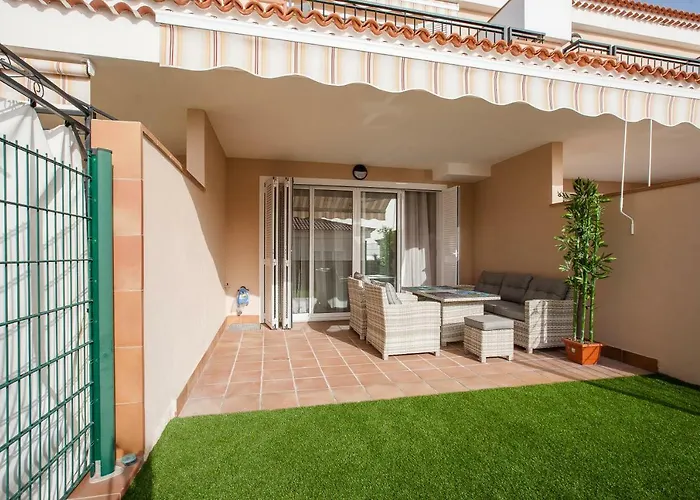 Residencial Playa De La Arena Puerto de Santiago (Tenerife)