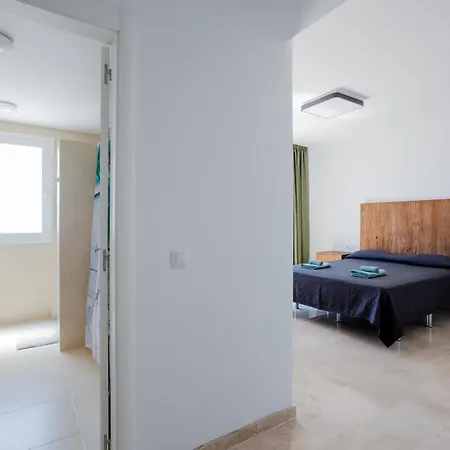 Residencial Playa De La Arena 公寓 *